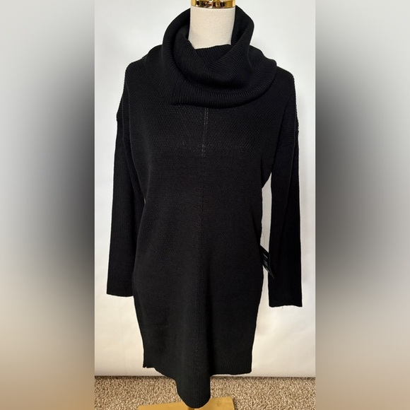 NEW w/Tags Lulu's Tea Reader Black Sweater Dress Women's Size Small or Medium - Picture 2 of 8